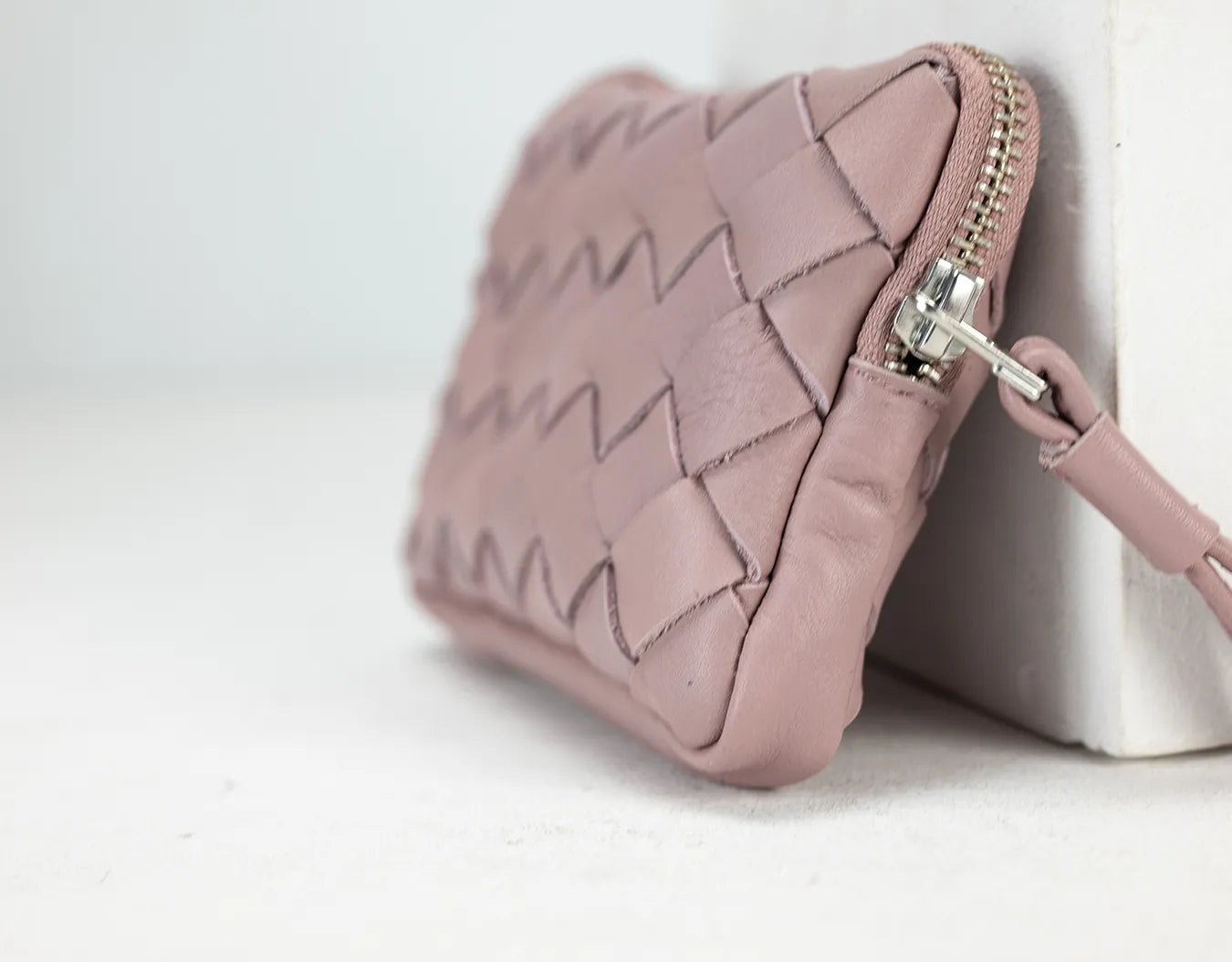 Antheia Mini wallet - Sandy Pink Leather