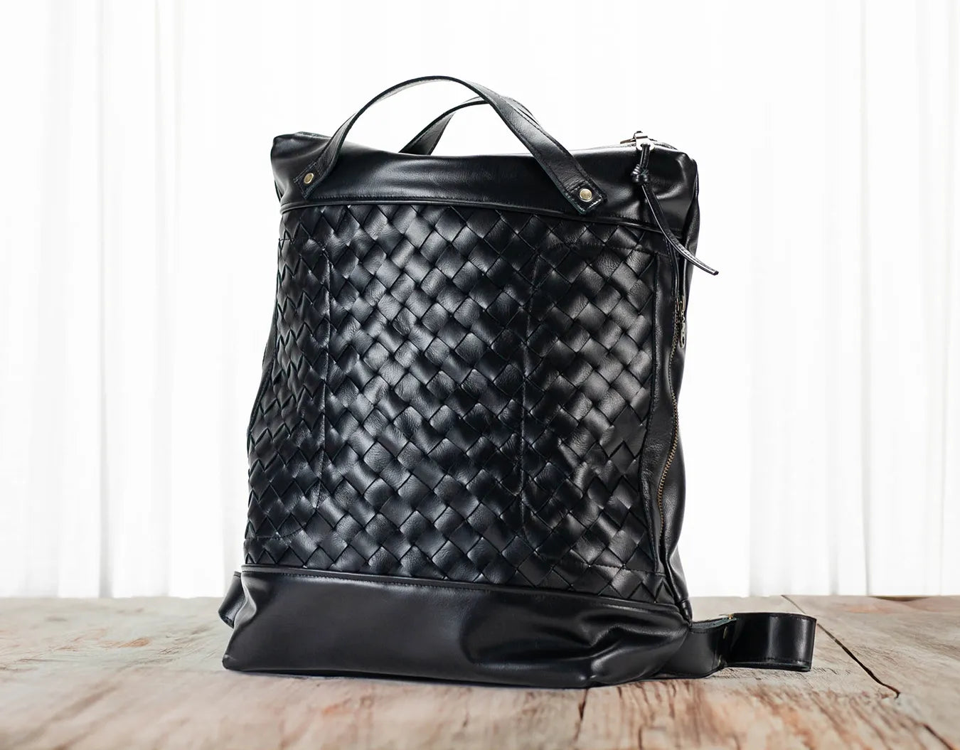 Minos backpack