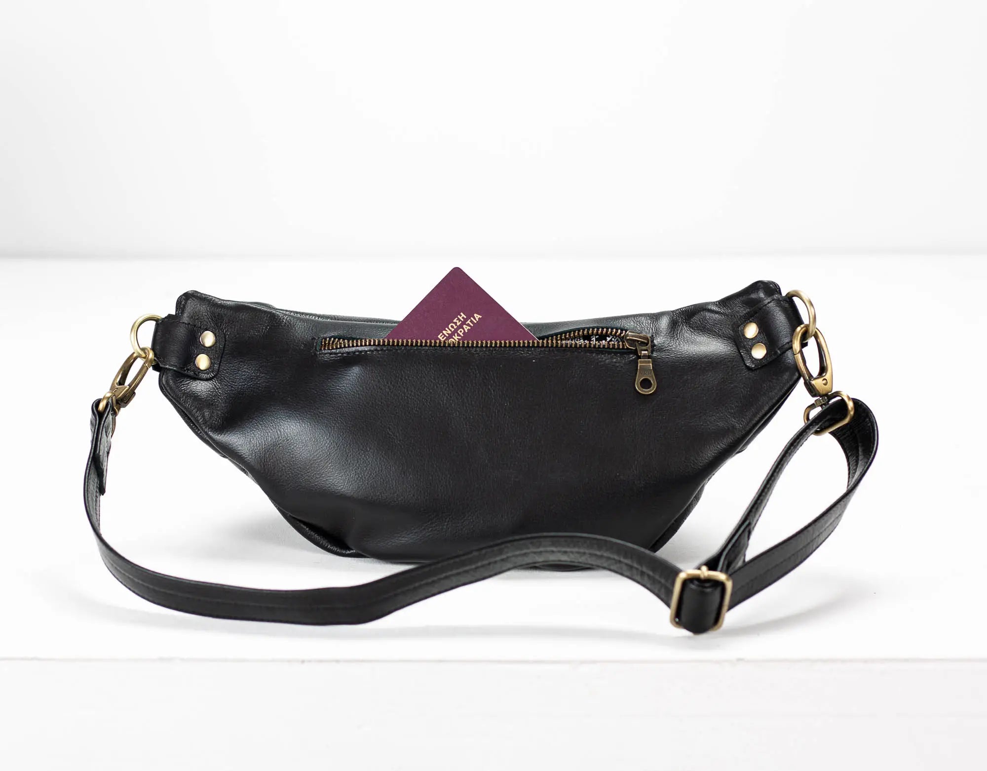 Haris Fanny Pack - Black Helon Handwoven leather