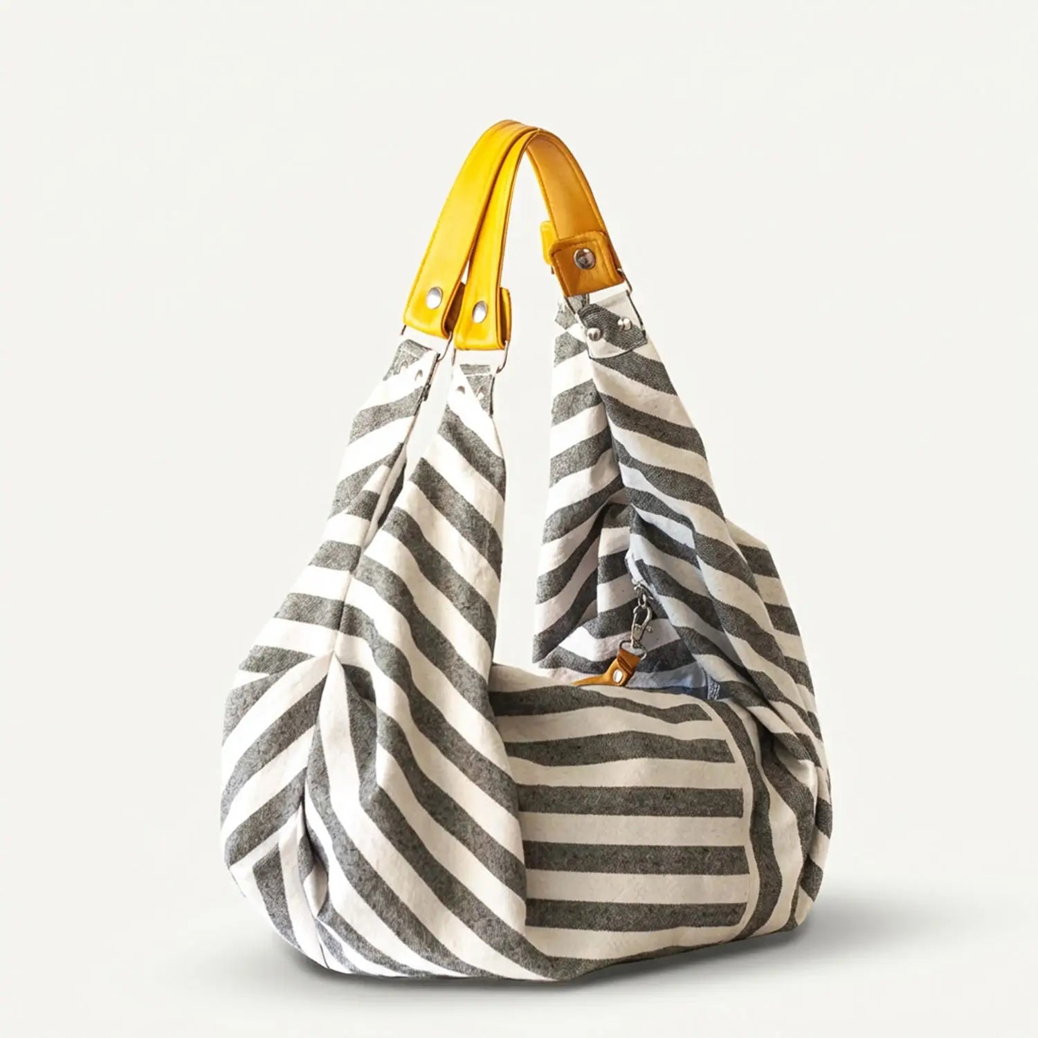 The Kallia bag by Milloo, made in Greece