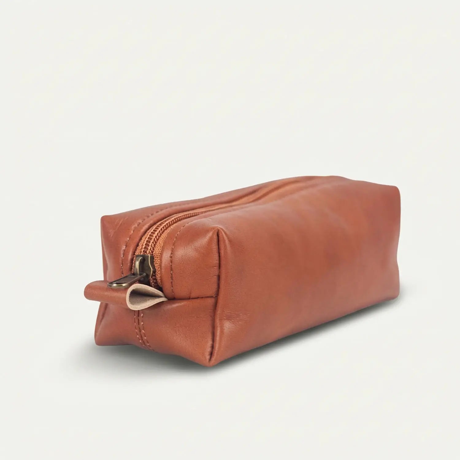 The Rec leather case by Milloo, made in Greece