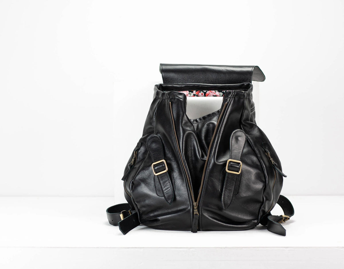 Artemis backpack - Black leather