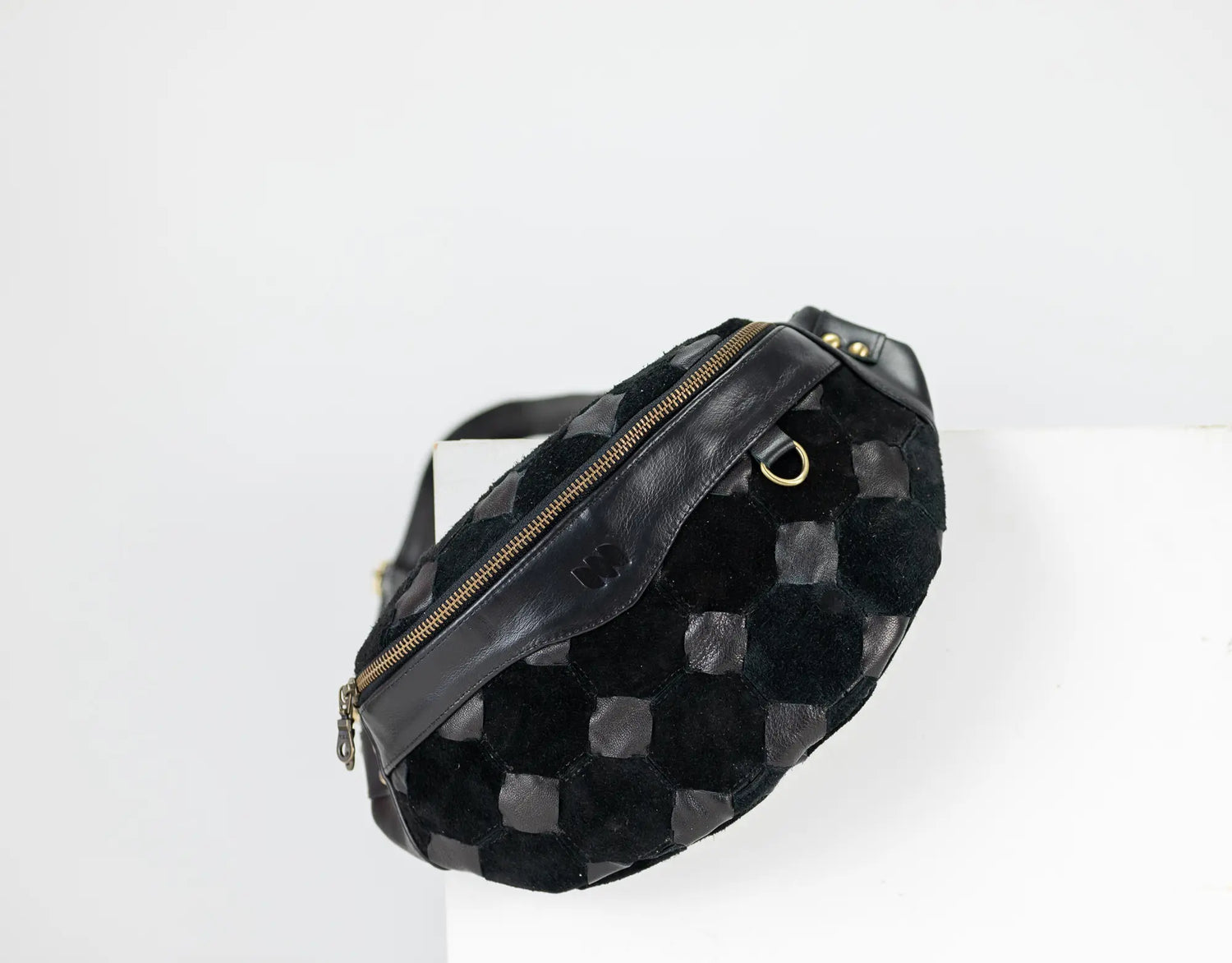 Haris fanny pack in Helon Handwoven leather