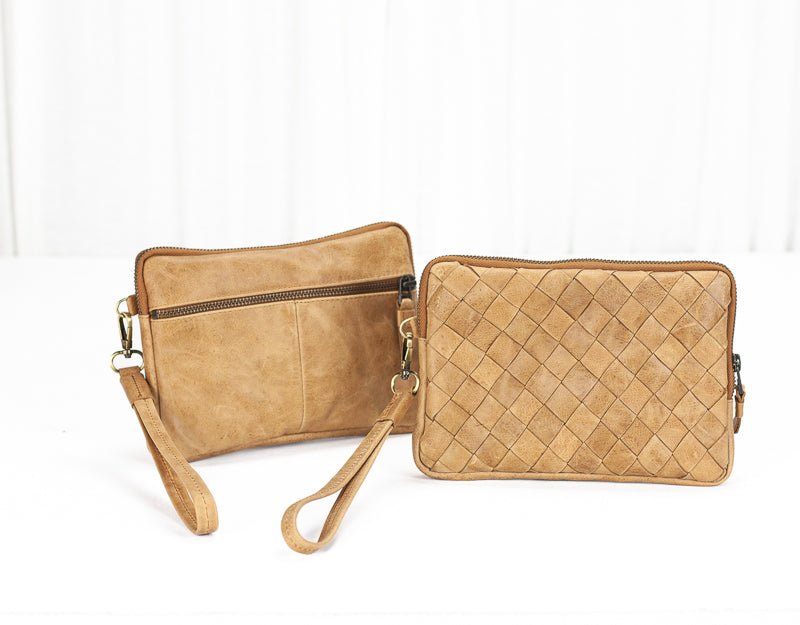 Antheia clutch wallet - Brown distressed leather - milloobags