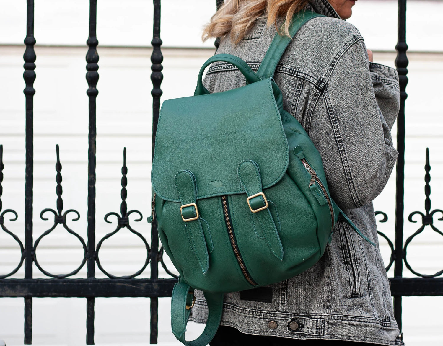 artemis leather backpack Sailor Moon designed for daily elegance Artemis backpack - Black leather