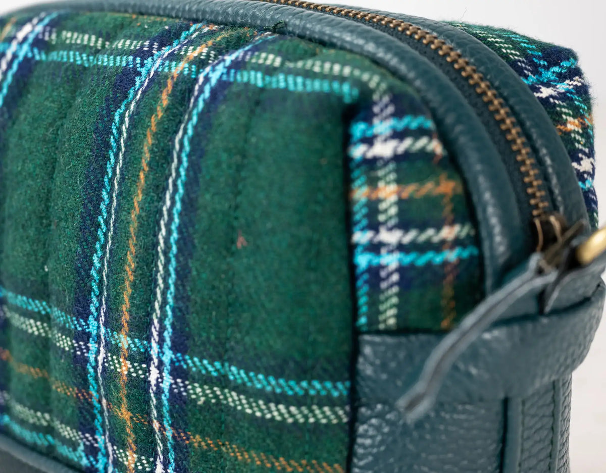 Calliope bag - Leather and Green wool