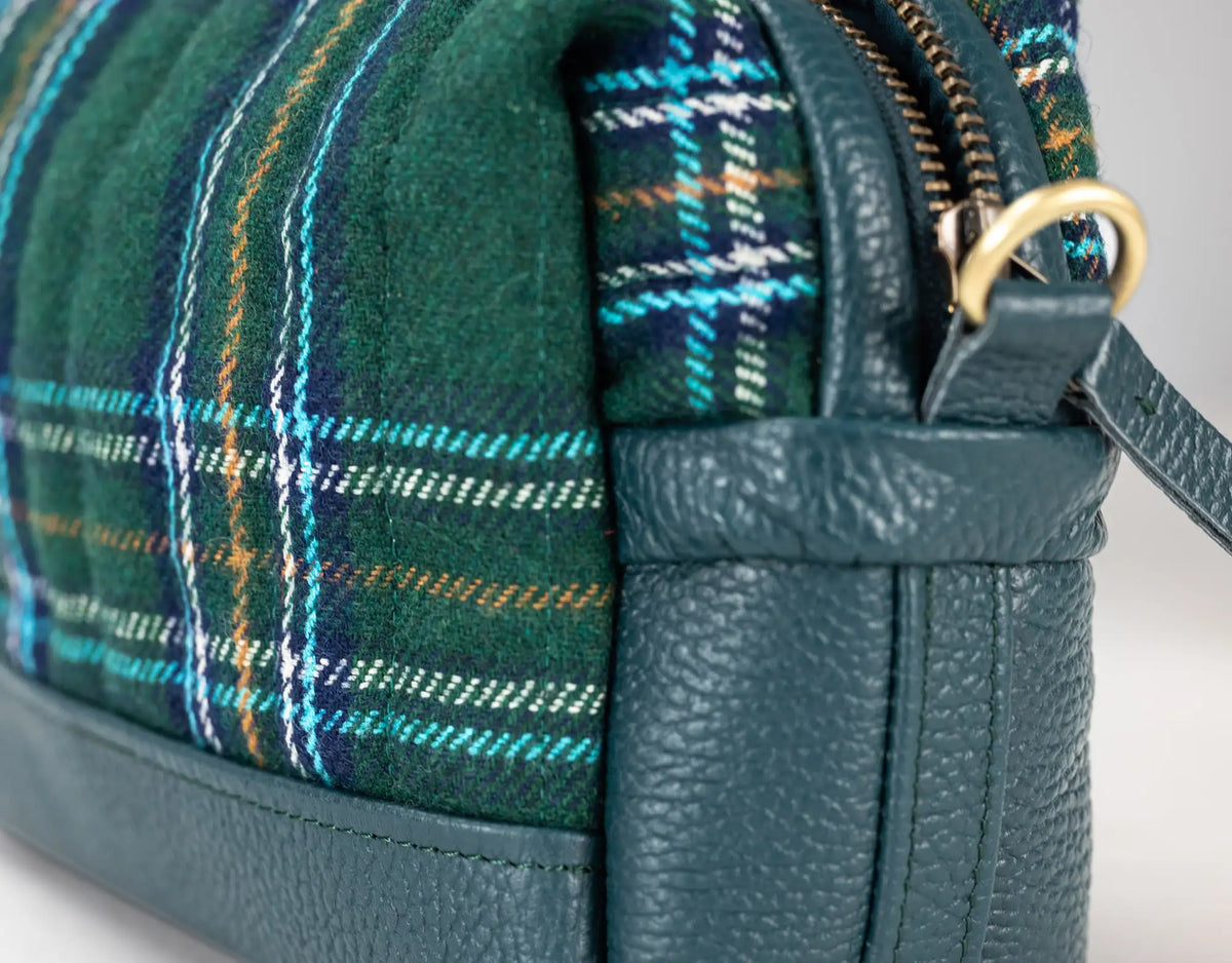 Calliope bag - Leather and Green wool