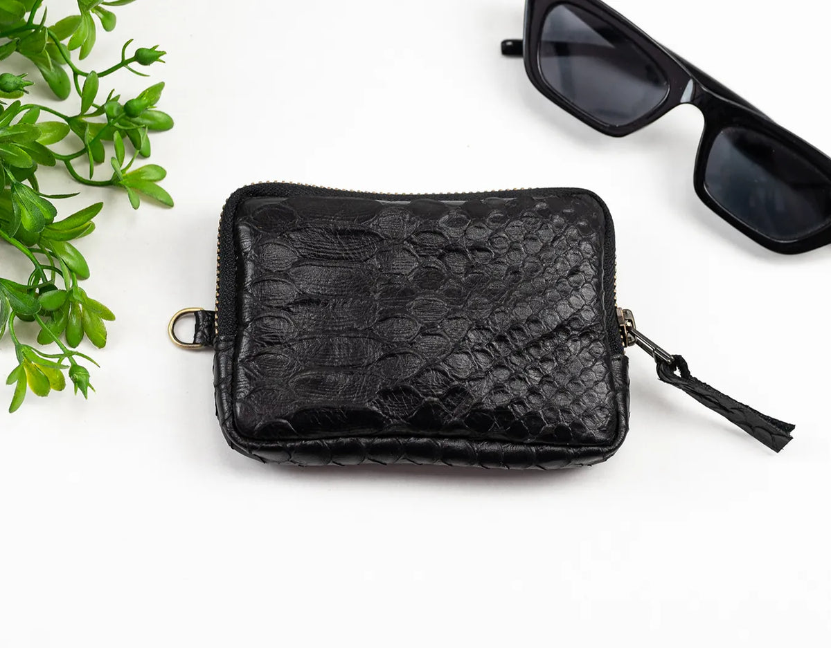 Myrto wallet - Black leather with snakeskin print