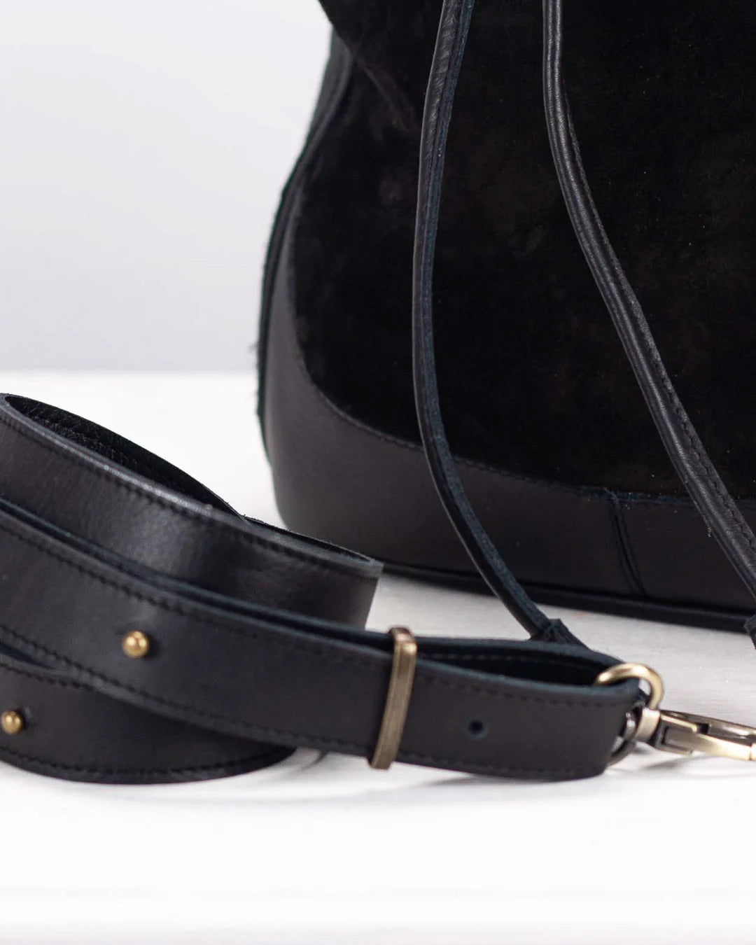 Danae bag - Black suede leather