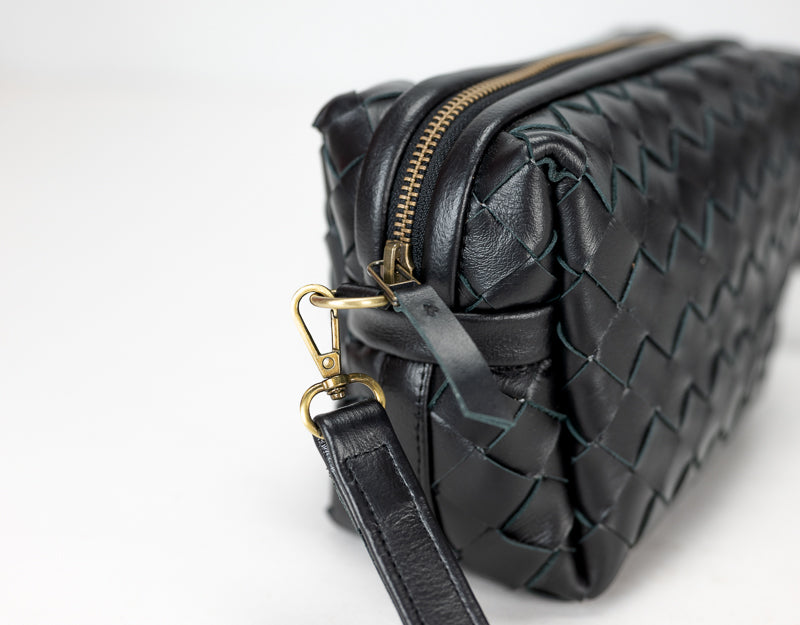 Calliope bag - Handwoven black leather