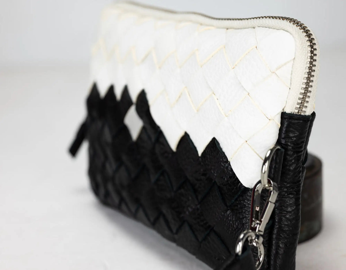 Antheia clutch wallet - Black & Ivory leather