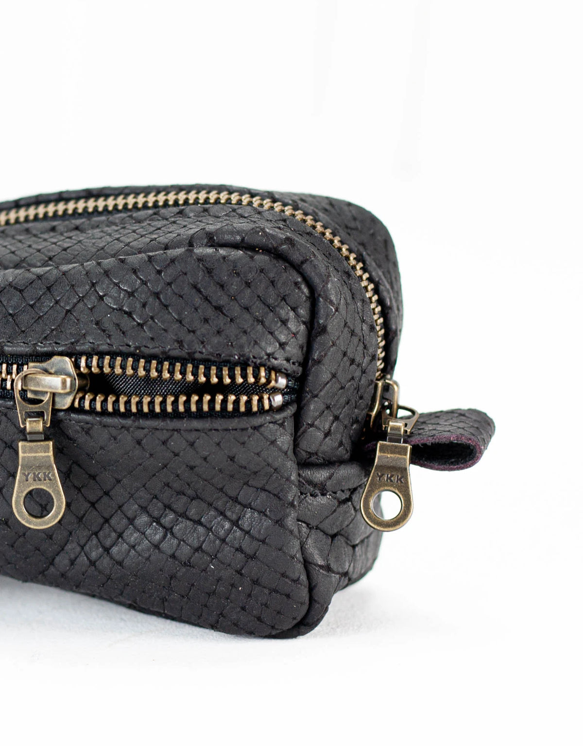 Brick case - Black leather with snakeskin pattern