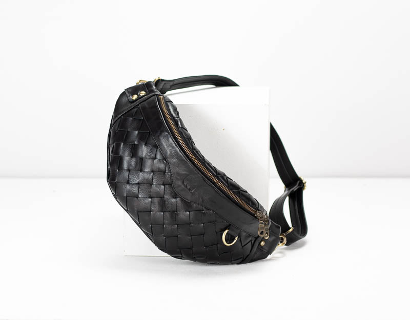 Haris fanny pack - Black handwoven leather - milloobags