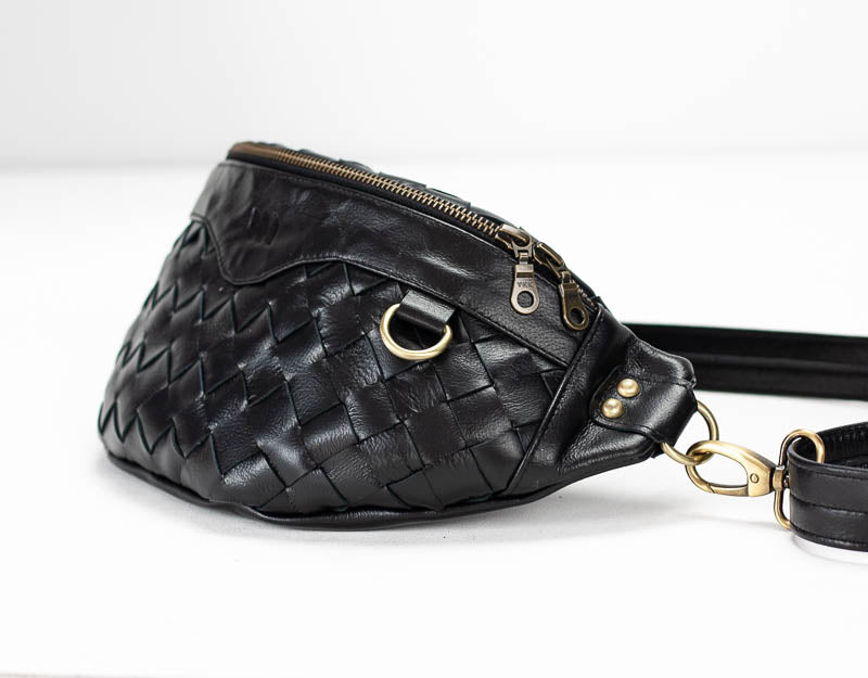Haris fanny pack - Black handwoven leather - milloobags