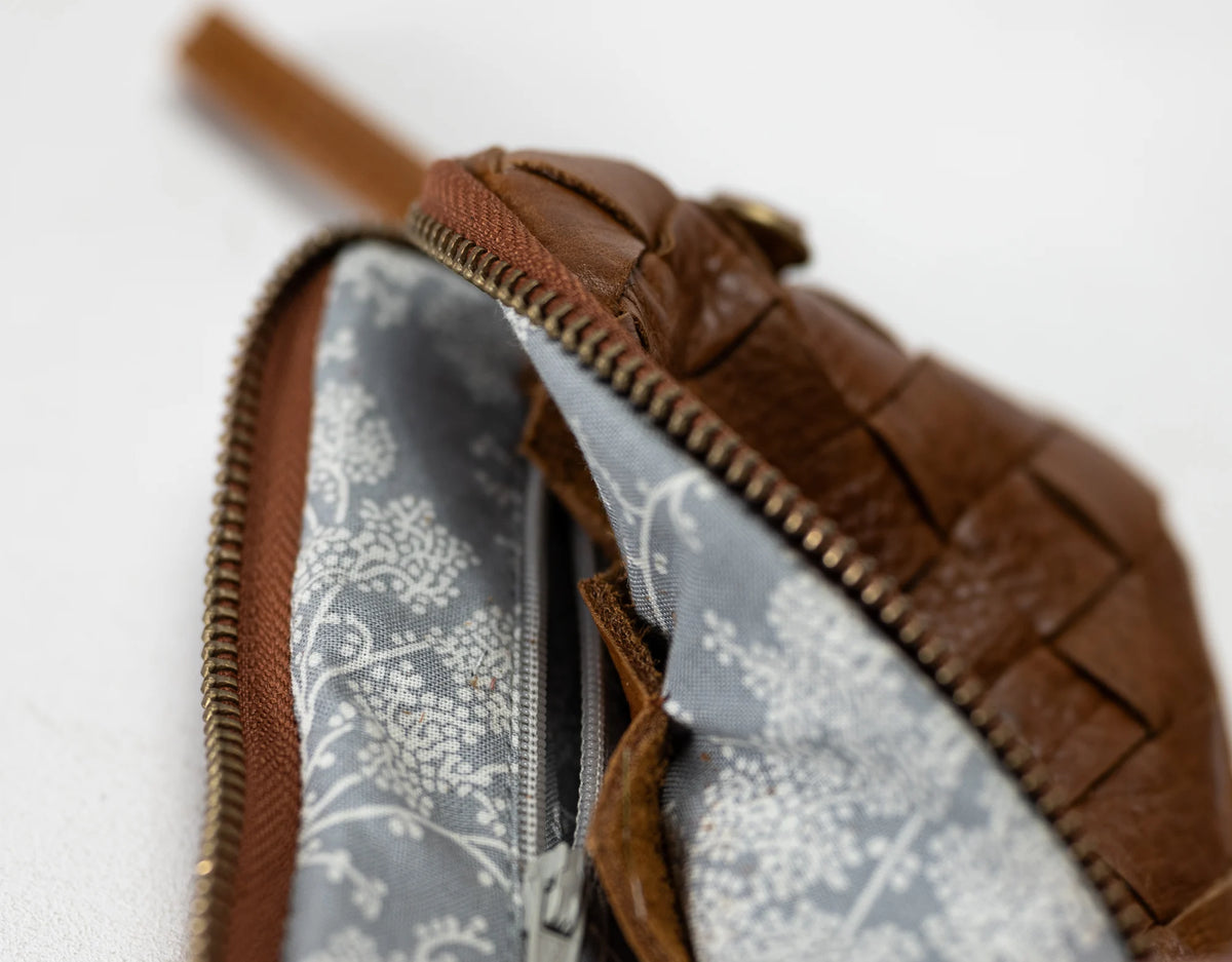 Antheia mini wallet - Brown pebbled leather