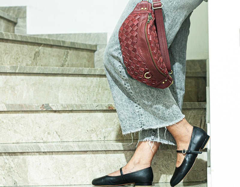 Haris fanny pack - Burgundy handwoven leather - milloobags