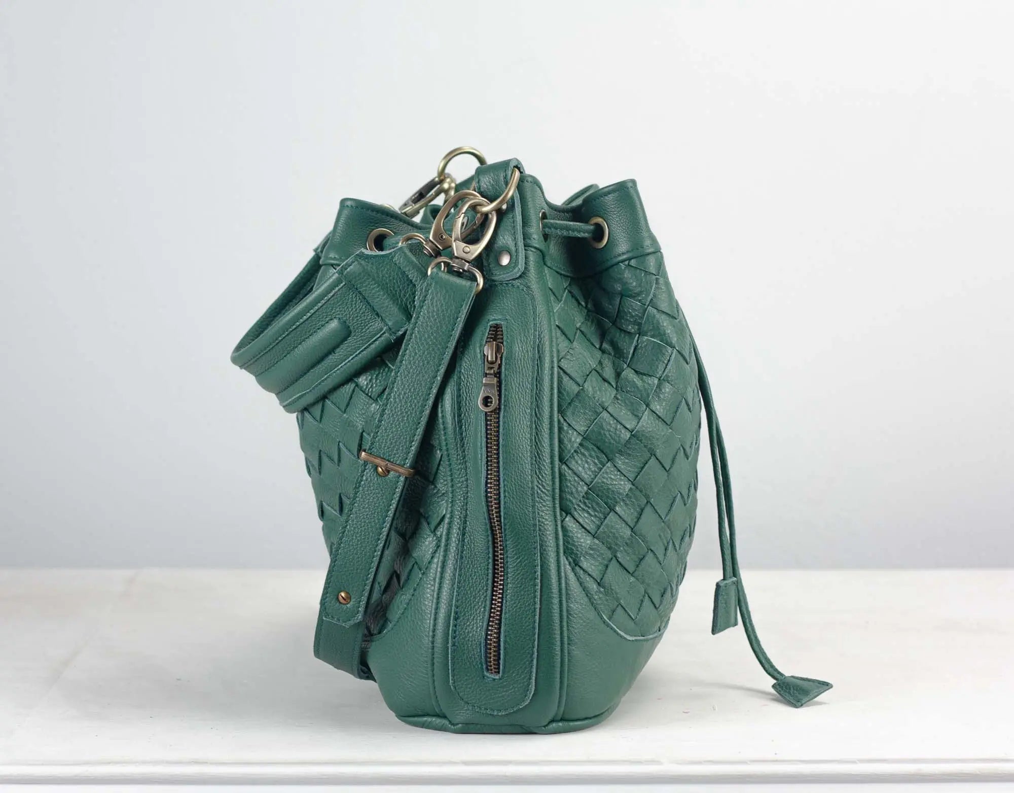 Petrol Green leather bucket bag milloo