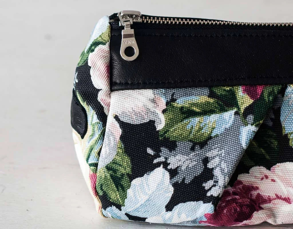 Estia case - Floral canvas and Black leather
