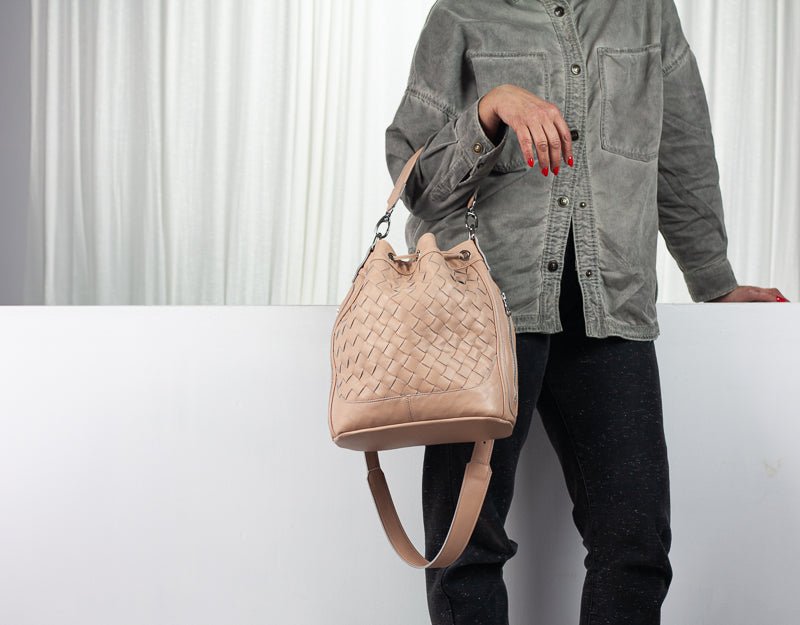 Danae bag - Pale pink handwoven leather - milloobags