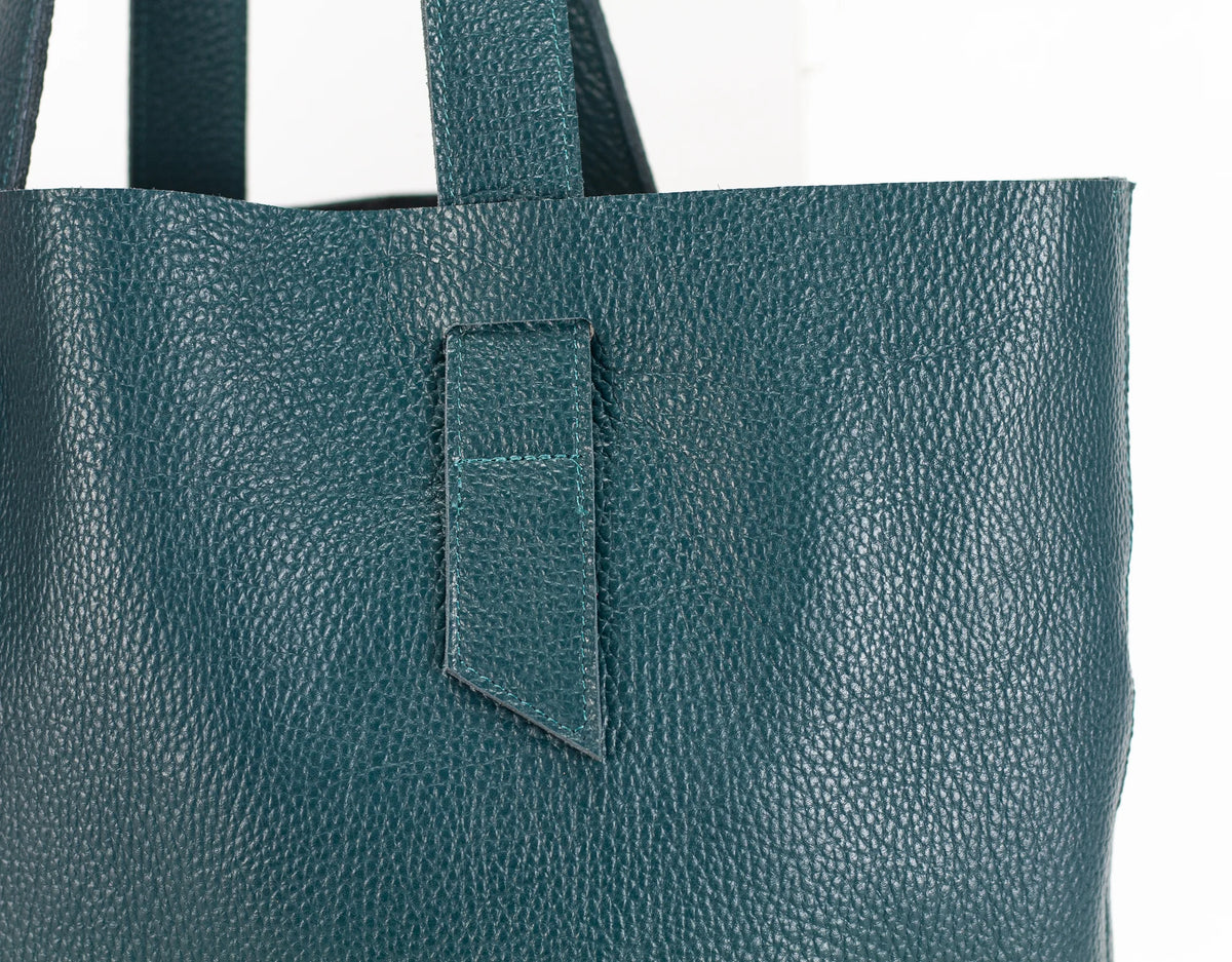 Calisto tote bag - Midnight green pebbled leather