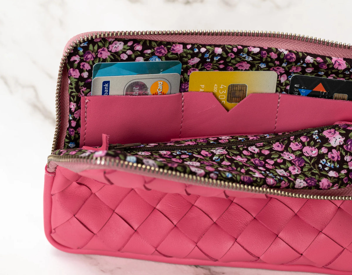 Antheia clutch wallet - Bubble pink leather