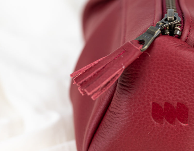 Estia case - Deep red leather