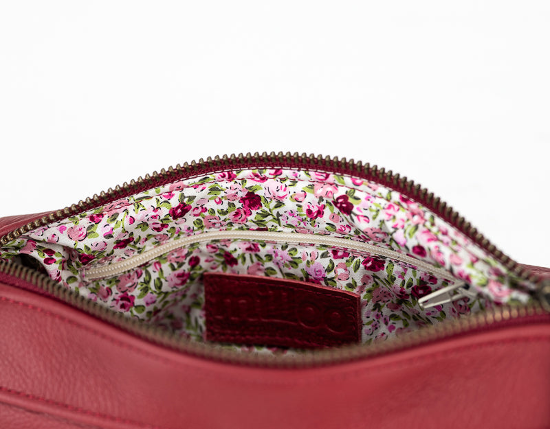 Estia case - Deep red leather
