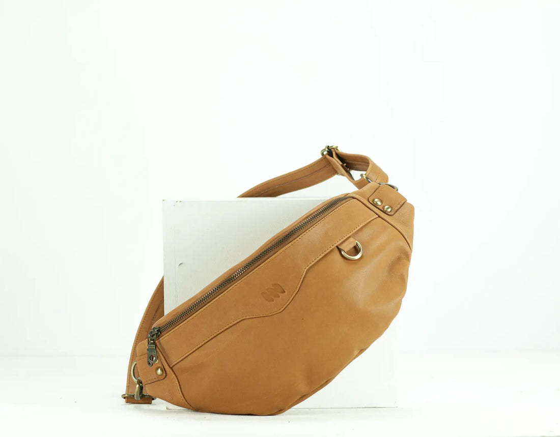 Tabac brown leather fanny pack