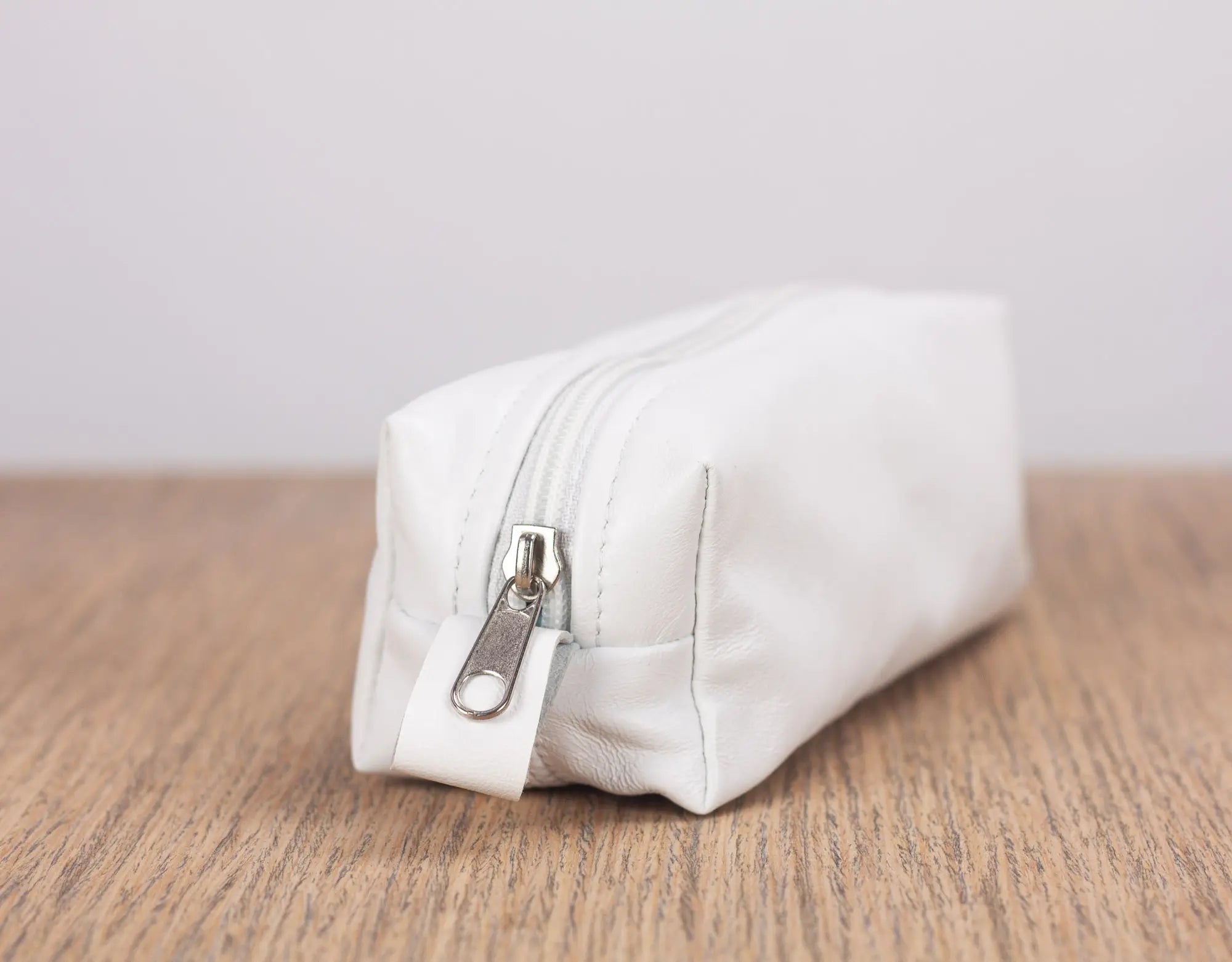 REC Case - White Leather