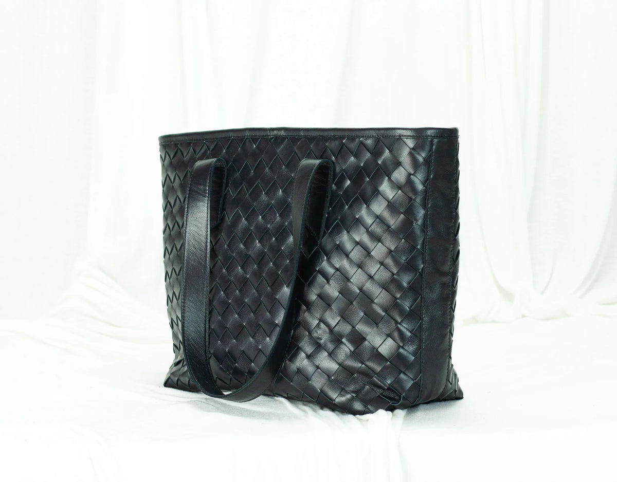 Calisto tote bag - Black handwoven leather