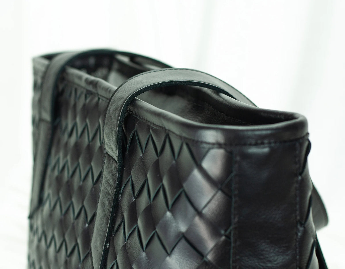 Calisto tote bag - Black handwoven leather