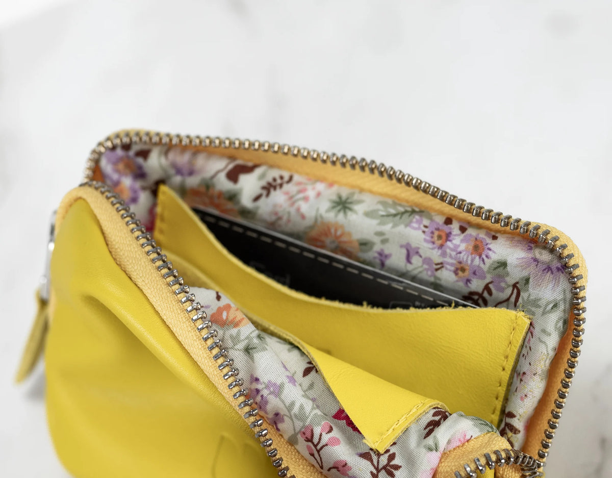Myrto wallet - Yellow leather