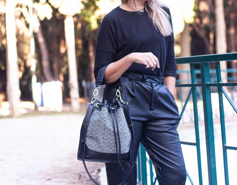 Danae bag - Black leather and wool - milloobags