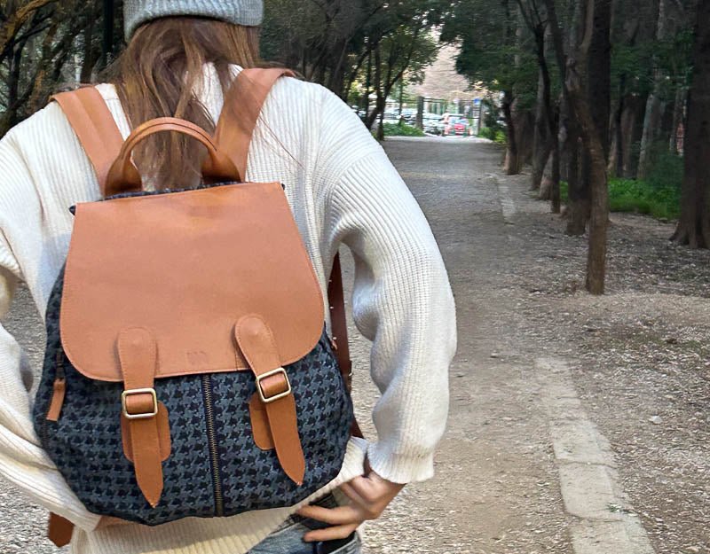 Artemis backpack - Blue jeans with houndstooth pattern and Brown leather - milloobags