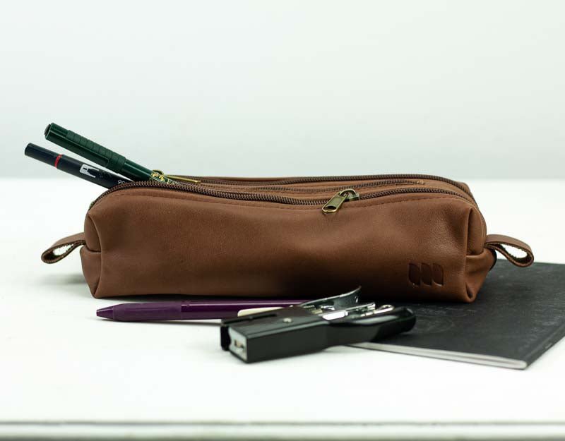 2REC Slim case - Chocolate brown leather - milloobags