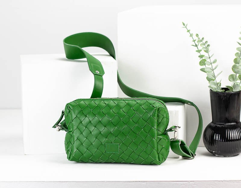 Calliope bag - Handwoven Grass green leather - milloobags
