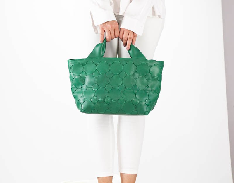 Helon purse - Handwoven jade green leather - milloobags