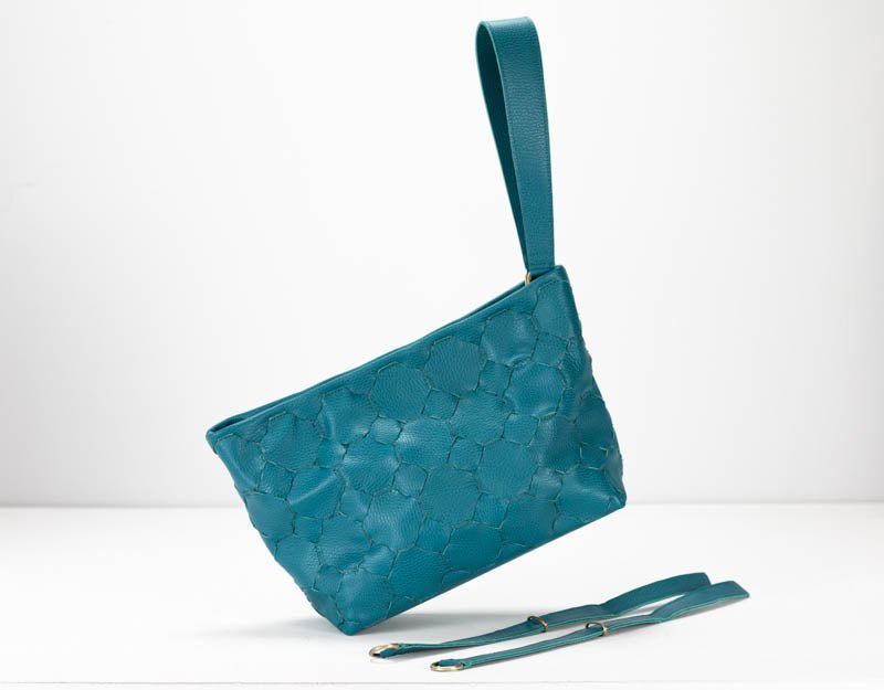 Helon clutch - Handwoven Petrol blue leather - milloobags
