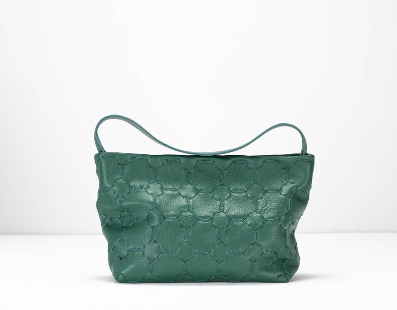 Helon clutch - Handwoven petrol green leather - milloobags