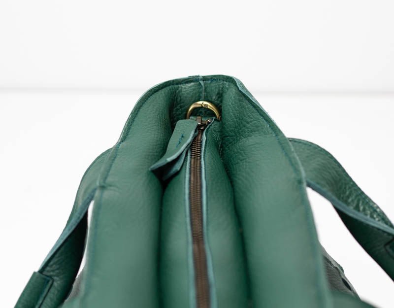 Helon purse - Handwoven petrol green leather - milloobags