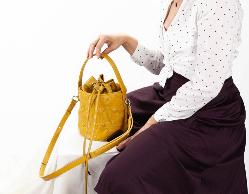 Helon mini bucket bag - Handwoven yellow leather - milloobags