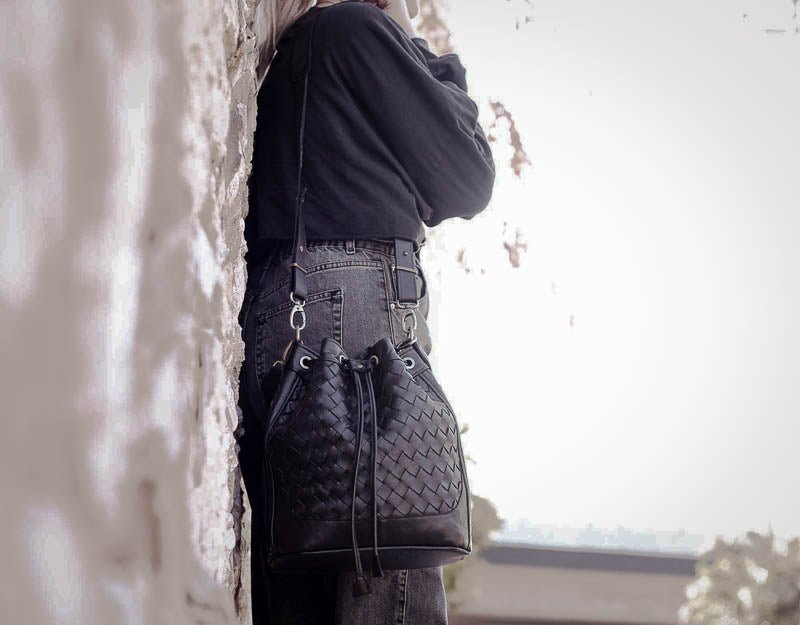 Danae bag - Black handwoven leather - milloobags