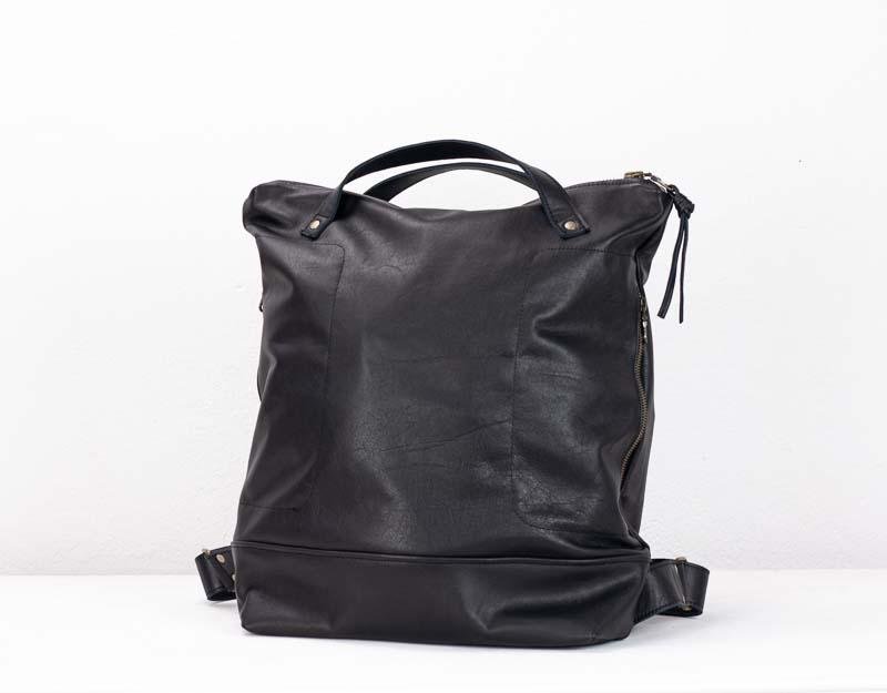 Minos backpack - Black leather