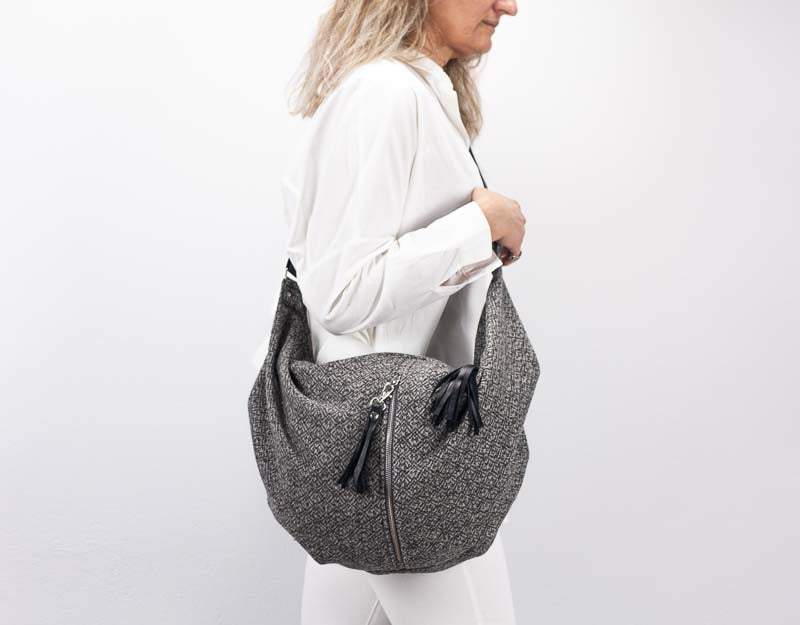 Kallia crossbody bag - Black patterned wool and leather