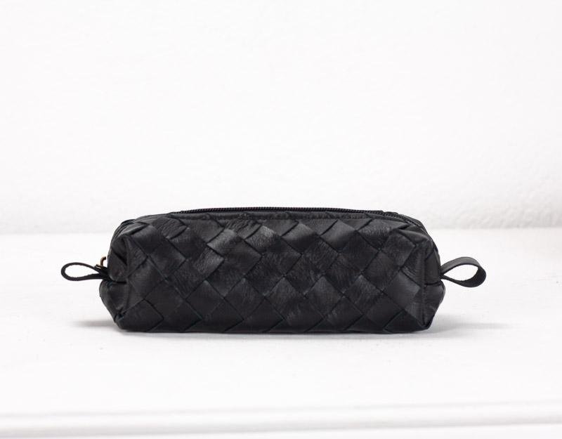 REC case - Black handweaved leather - milloobags