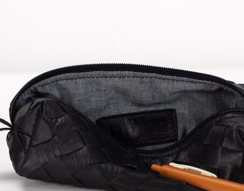 REC case - Black handweaved leather - milloobags