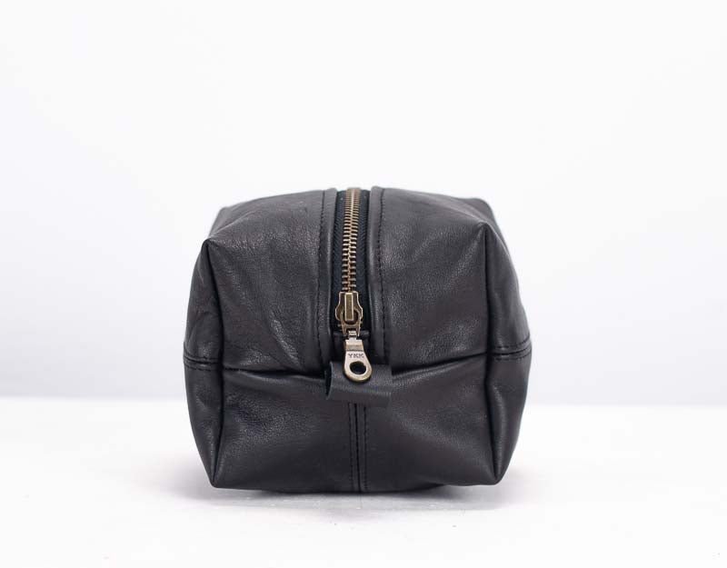 Cube case - Black leather - milloobags