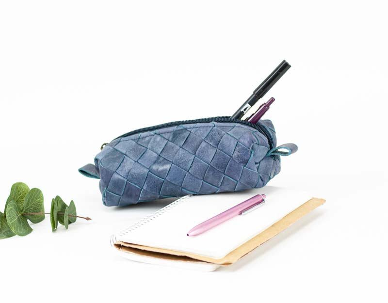 REC case - Blue distresed handweaved leather - milloobags