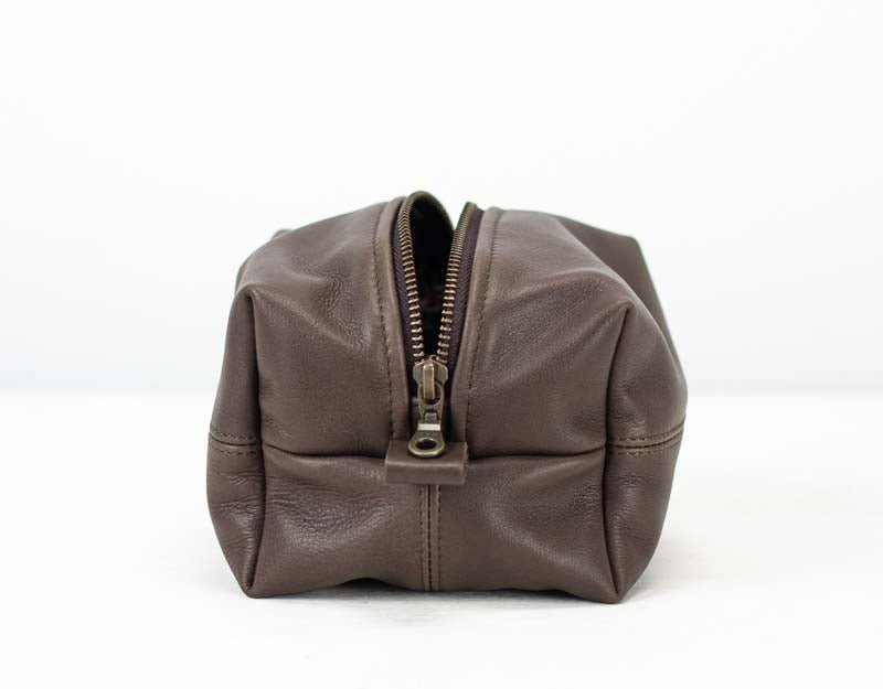 Cube case - Terra brown leather - milloobags
