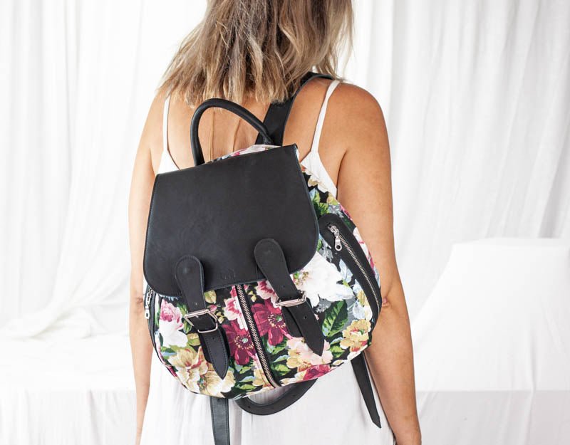 Artemis backpack - Floral canvas and Black leather - milloobags